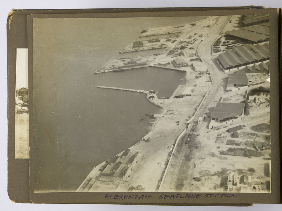 Photograph album containing photographs taken by Gordon Hyams D.F.C., mostly in Egypt during 1917. ©Jewish Museum London/Jewish Military Museum	