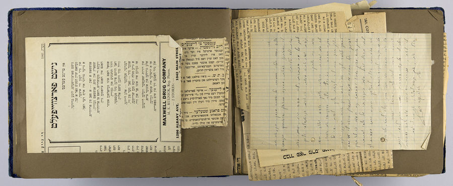 Scrap book belonging to Mr. L. Nirenstein. ©Jewish Museum London/Jewish Military Museum	