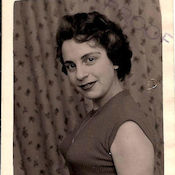 Joyce  Kirsch