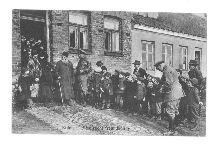 Officers, soldiers with children