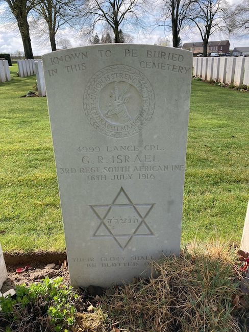 CWGC Headstone of Lance Corporal G R Israel Photo: Keith Bugden