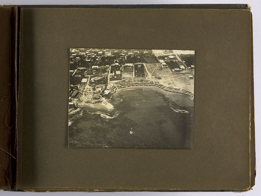 Photograph album containing photographs taken by Gordon Hyams D.F.C., mostly in Egypt during 1917. ©Jewish Museum London/Jewish Military Museum	