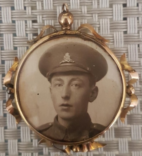 Jack Mendelovitch locket