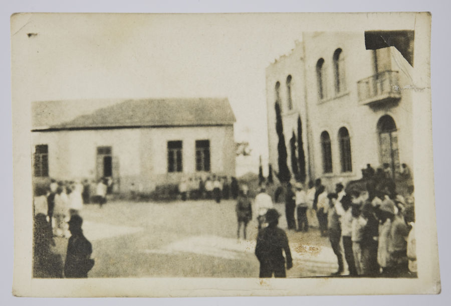 Photographs associated with the Royal Fusiliers, 38th - 42nd Battalions the "Judeans". ©Jewish Museum London/Jewish Military Museum