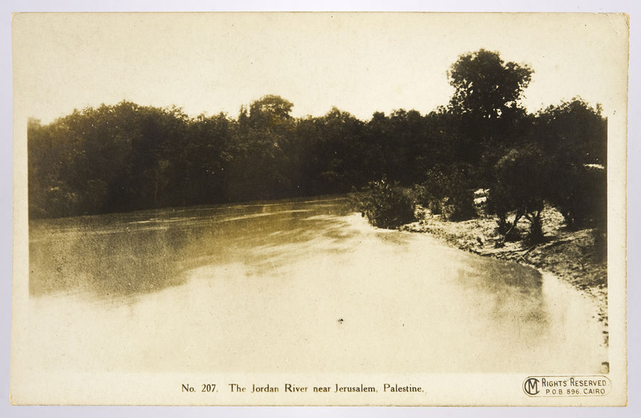 20 photographs/postcards from Palestine in WW1 and photograph and flower book from Jerusalem. ©Jewish Museum London/Jewish Military Museum	