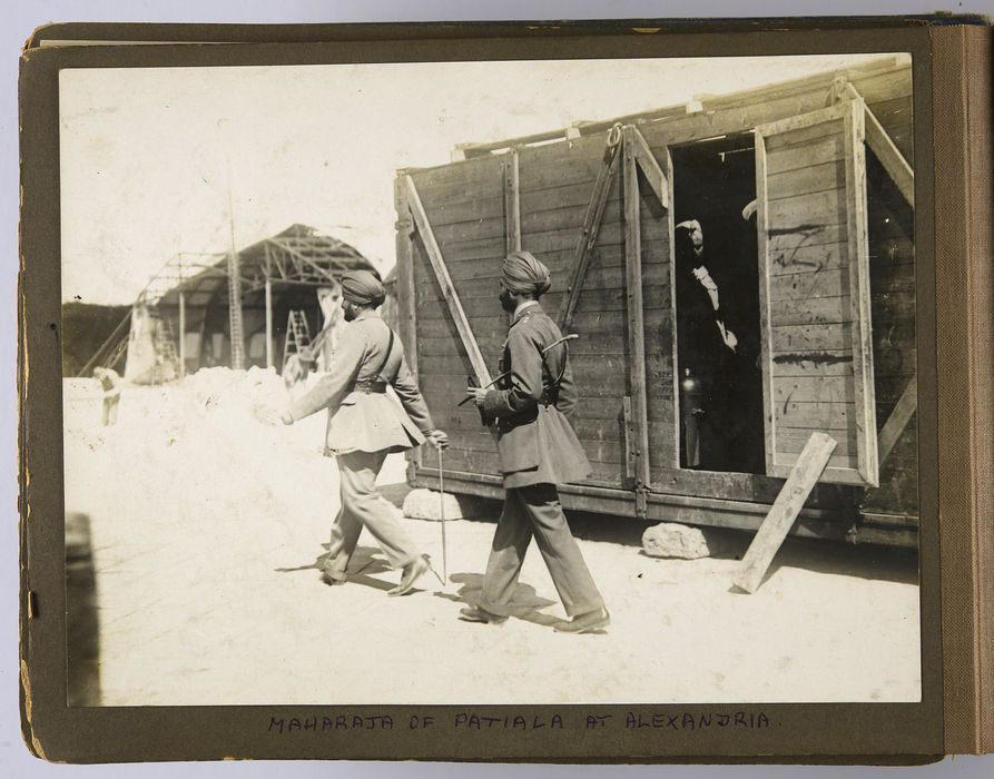 Photograph album containing photographs taken by Gordon Hyams D.F.C., mostly in Egypt during 1917. ©Jewish Museum London/Jewish Military Museum	