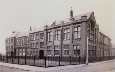 Grange Street School, Bradford which became one of the hospitals Ellis served in