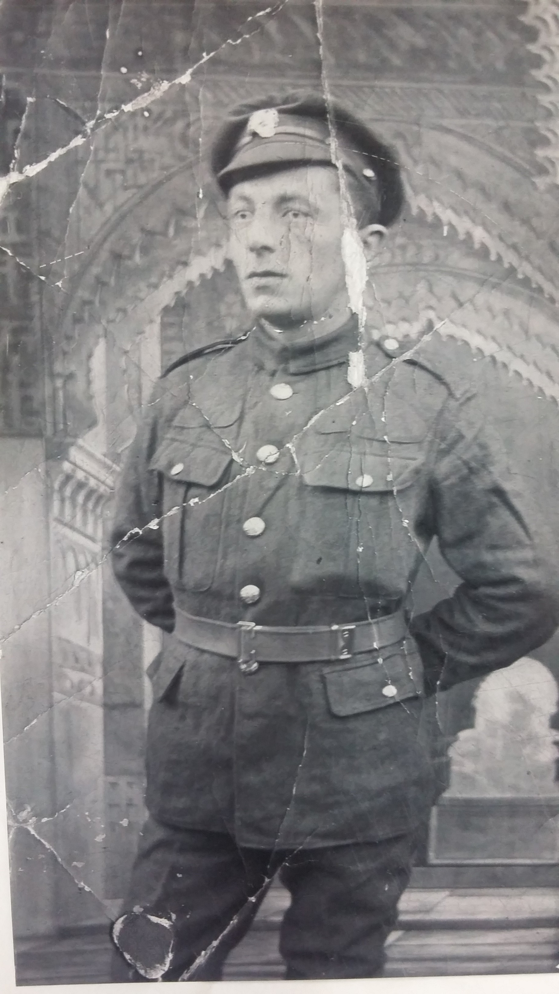 Photo of Kiever Zaide in uniform (Manchester Jewish Museum)