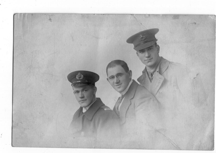 Bert (right) with his brother Leonard (left)