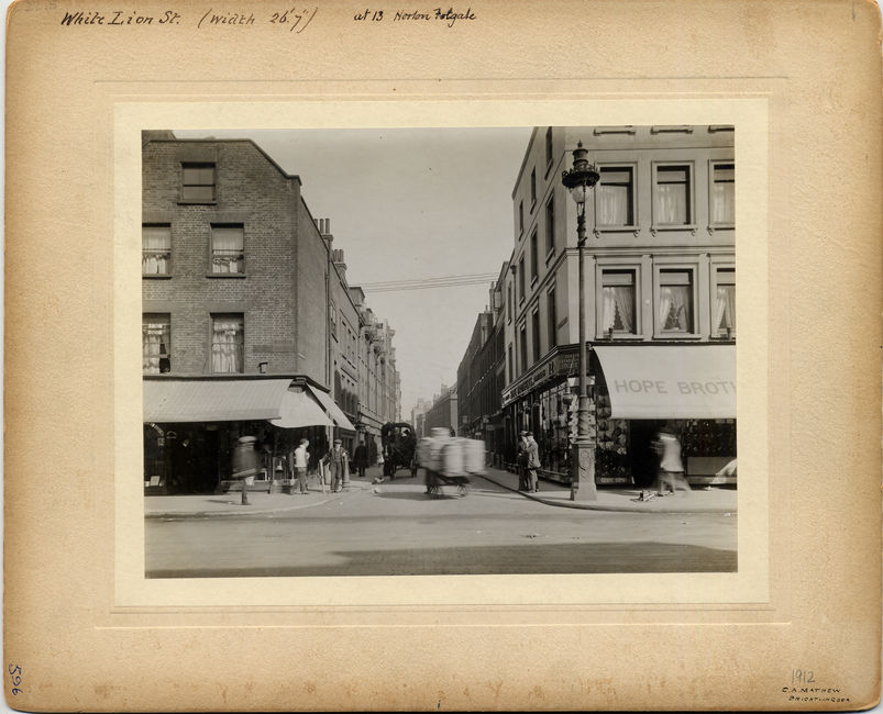 White Lion St