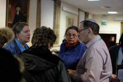 Roadshow 11/12/2016. Launderdale Road Synagogue. W9.